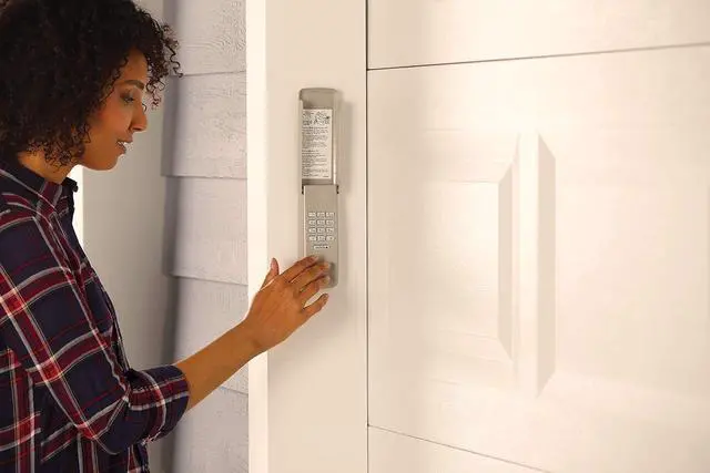 Alt view image 2 of 2 - Craftsman CMXZDCG440 Garage Door Wireless Keypad, Gray