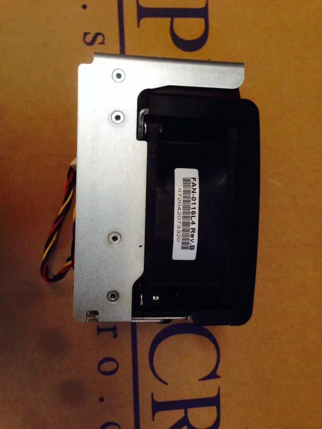 Alt view image 2 of 10 - Supermicro MCP-320-00046-0N-KIT Rear fan kit (8.2K RPM fan) for SC747B / 835X / 836BH