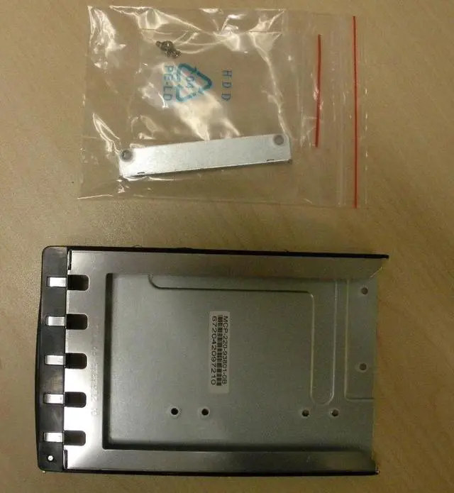 Alt view image 2 of 12 - Supermicro Mcp-220-93801-0B Black Hotswap Gen 6 3.5 To 2.5 Hard Disk Drive Tray