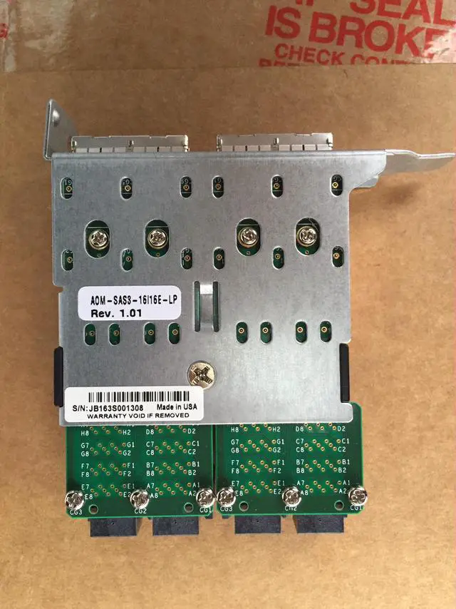 Main image of Supermicro AOM-SAS3-16I16E-LP 16-port Mini SAS HD Int-to-Ext cable adapter w/ LP bracket