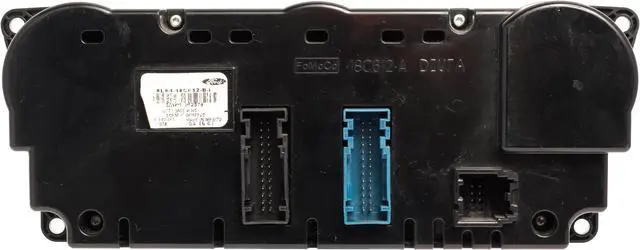Alt view image 4 of 4 - 2008 Ford Escape Automatic Temperature Control Panel Part Number 8L84-18C612-BJ