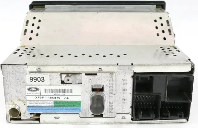 Alt view image 4 of 5 - Lincoln 1999-2002 Continental Radio AM FM Cassette Player - Part XF3F-18C870-AE