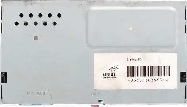 Alt view image 2 of 4 - 2010-2014 Subaru Legacy SiriusXM Satellite Radio Receiver H621SFG021