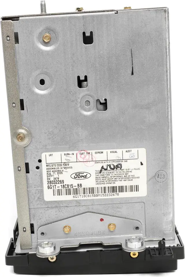 Alt view image 6 of 6 - 2006-2007 Ford Five Hundred Montego AM FM 6 CD Radio w Aux Input 6G1T-18C815-BB