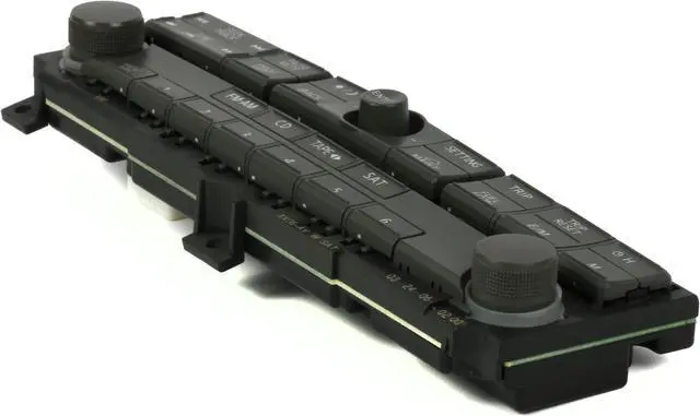 Alt view image 3 of 4 - 2006 Nissan Maxima Radio Front Dash Control Panel 28395ZK00B OEM