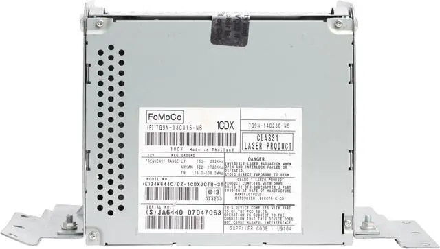 Alt view image 5 of 5 - 2012 Land Rover LR2 AM FM Radio Single-Disc CD Player Receiver 7G9N-18C815-NB