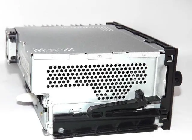 Alt view image 3 of 4 - GM Delco OEM 95-05 Chevy Truck Radio CD Player 3.5mm Aux iPod mp3 Input in Face
