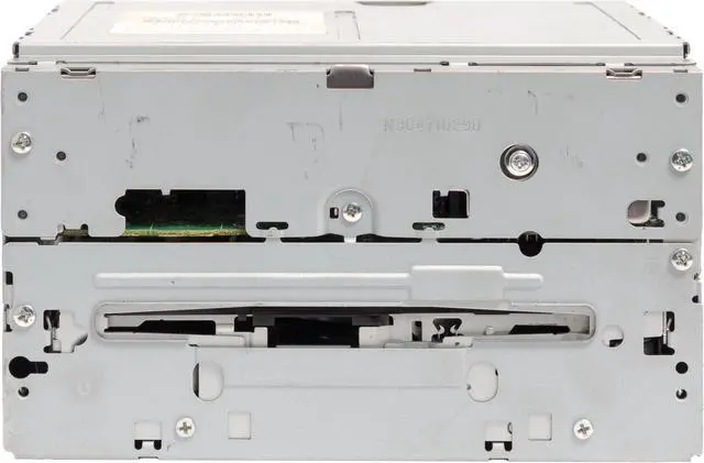 Main image of 2007 Nissan Armada Infiniti QX56 AM FM Radio and 6-Disc CD MP3 Player 28185ZE30A