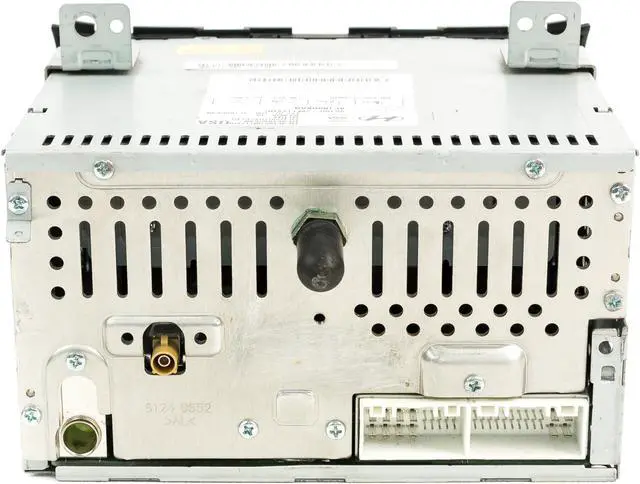 Alt view image 4 of 5 - 13 Hyundai Genesis AM FM CD Player Radio w XM and BT Capabilities 96180-2M117YHG