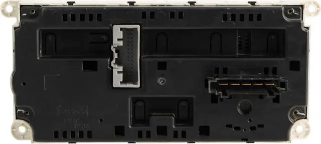 Alt view image 4 of 4 - 2011-12 Ford F-150 OEM 8" Touch Screen Manual Temperature Control BL3T-19980-CE