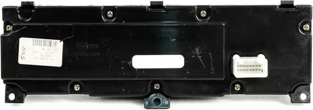 Alt view image 4 of 4 - 2004-05 Nissan Maxima OEM Receiver Control Panel Module 28395 7Y000