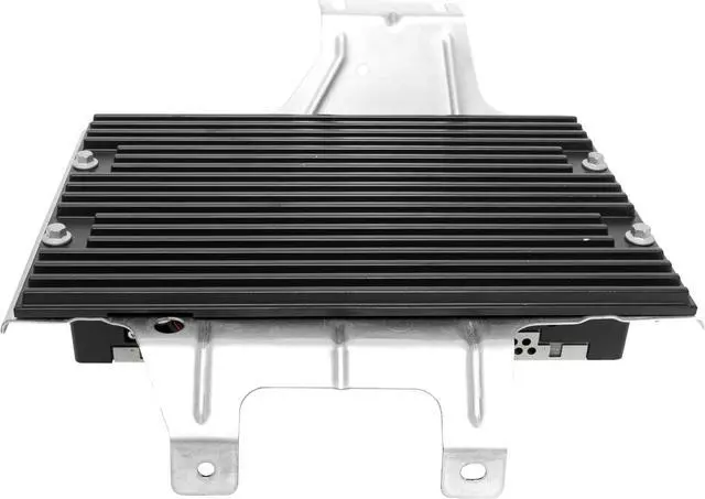 Alt view image 3 of 4 - 2008 2009 2010 2011 2012 Land Rover LR2 OEM Original Amplifier 6H52-18C808-BD