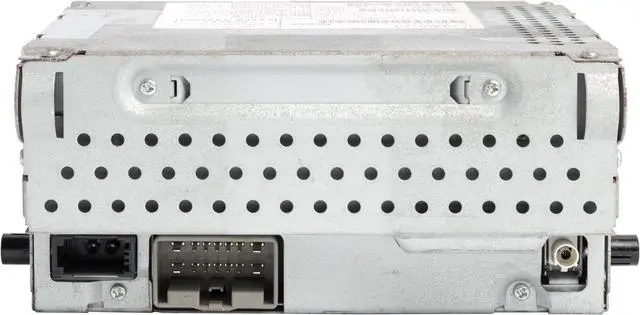Alt view image 4 of 5 - 2007-2013 Volvo 30 40 50 70 Series AM FM Receiver MP3 6-Disc CD Player 30773445