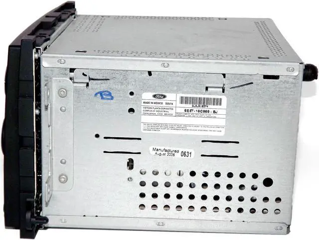 Alt view image 3 of 5 - 2006 Ford Fusion & Mercury Milan AM FM mp3 CD Player Car Radio - 6E5T-18C869-BJ