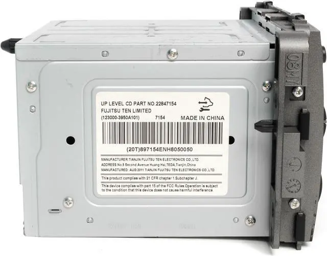 Alt view image 5 of 5 - Chevrolet Captiva Sport 2012 OEM Original Radio AMFM Mp3 CD w Aux Input 22847154