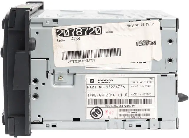 Alt view image 5 of 5 - 2005-07 Pontiac Montana AMFM Radio and CD Player Part Number 15224736 Option US8