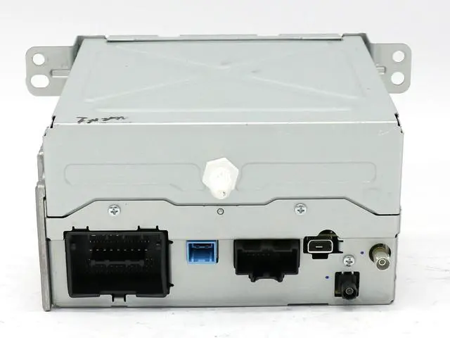 Alt view image 4 of 5 - UNLOCKED 2014 Chevy GMC Buick AM FM CD Radio w MyLink 23206821 Option UFU & UP9