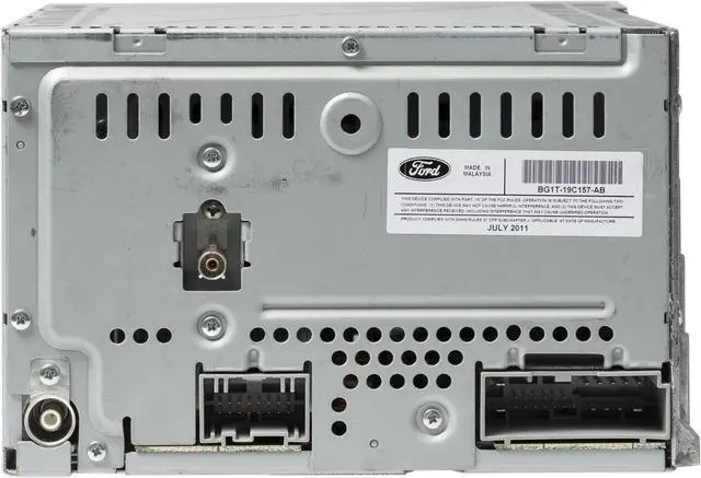 Alt view image 4 of 4 - 2011-12 Ford Taurus AMFM mp3 CD w/Sat w/o Navi - Radio - No Face BG1T-19C157-AB