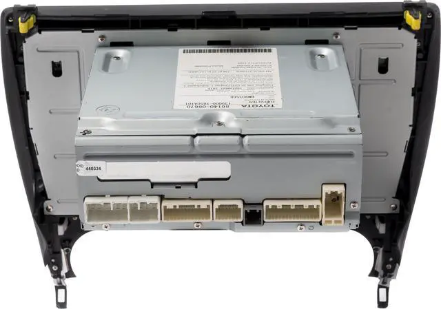 Alt view image 5 of 5 - 2016-17 Toyota Camry AM FM Radio w Display CD player 86140-06670 Face ID 100614