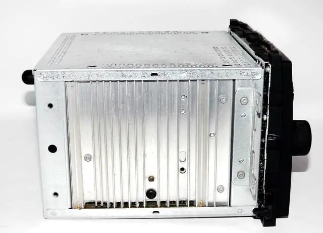 Alt view image 6 of 6 - 2007 Ford Fusion & Mercury Milan AM FM 6 Disc mp3 CD Car Radio 7E5T-18C815-AB