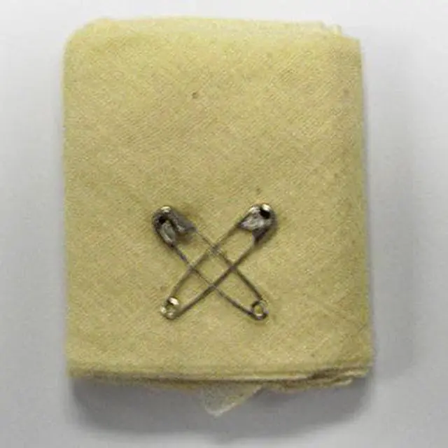 Alt view image 2 of 4 - DYNAREX 3680 Triangular Bandage, Cotton, 40inx56in, PK12