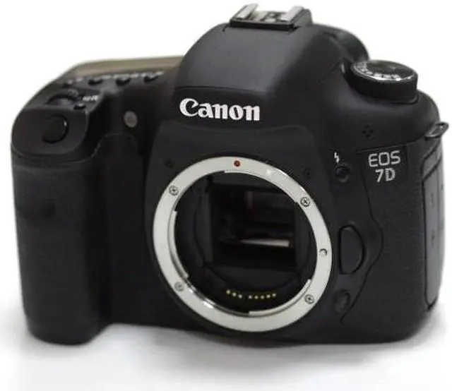 Alt view image 2 of 9 - Canon EOS 7D Body Black