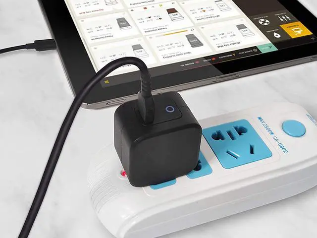 Alt view image 4 of 4 - 20W USB C Fast Charger for iPhone12 Mini/iPhone 12 Pro/iPhone 12 Pro Max, One-Port USB PD Wall Charger with Foldable Plug, Power Adapter Compatible with iPhone 11, iPhone 8, iPad Pro Switch (White)