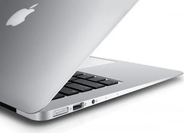 Alt view image 4 of 5 - Apple MacBook Air 13.3" Laptop - 5th Gen Intel Core i5-5250U 1.60GHz, 8 GB Mem, 128 GB SSD, Intel HD Graphics 6000, 1440 x 900, MacOS v10.14 MOJAVE - A1466 MJVE2LL/A