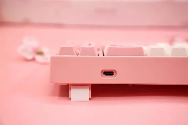Alt view image 4 of 6 - Varmilo Ducky x Miya Mac Pro Sakura R2 White LED 65% Double Shot PBT Mechanical Keyboard (Cherry MX Red)
