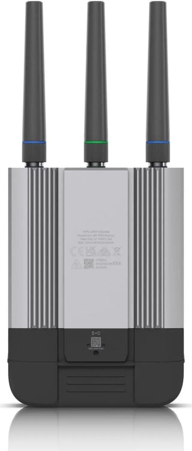 Alt view image 2 of 7 - Ubiquiti Mobile Router Industrial (UMR-Industrial)