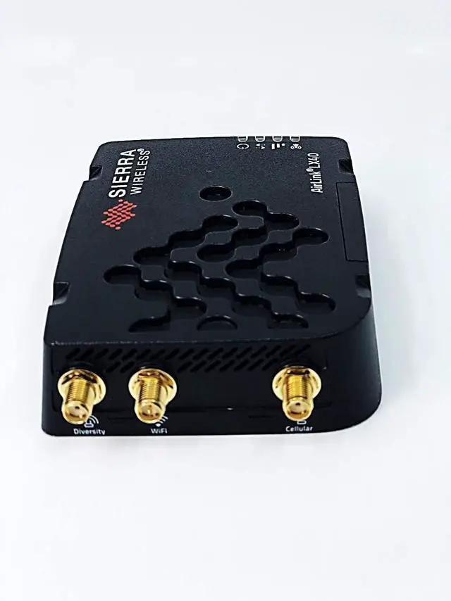 Alt view image 6 of 6 - LX40 Includes 1-Year AirLink Complete-DC; WiFi-1104179-NA Generic-US & CAN-LTE/HSPA+-3Y Warranty