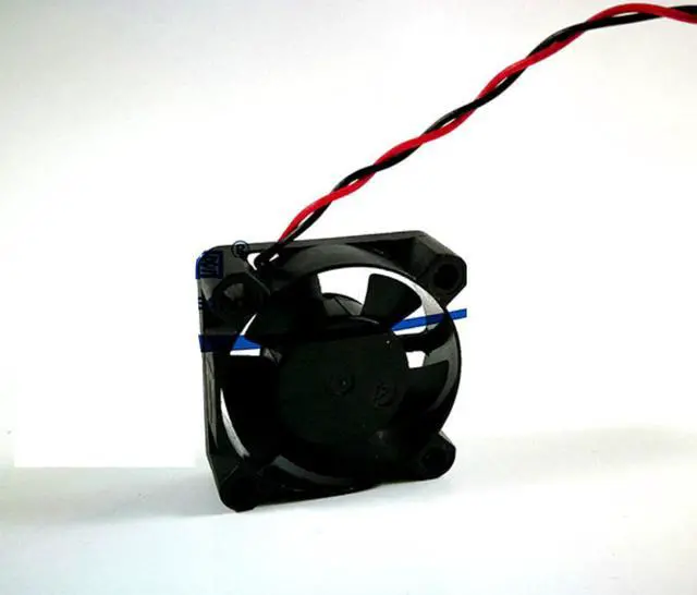 Alt view image 3 of 3 - Zyvpee 30*10mm DFS3010SLS DC5V 0.6W 2 wires sleeve bearing mini fan