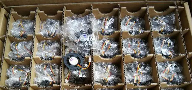 Alt view image 3 of 3 - Foxconn 30x08mm PVB036B05M DC5V 0.1A hydraulic bearing 3 wires 3 pins cooler for notebook GPU