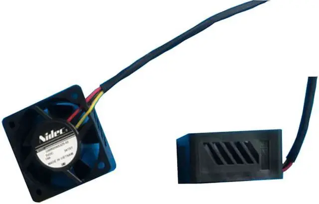 Alt view image 2 of 4 - Nidec 3015 U30R05NS3Z5-52 DC5V 0.19A hydraulic 3 wires 3 pins 3cm cooling fan