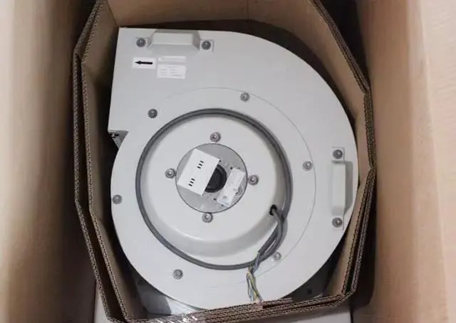 Main image of Zyvpee R4D355-CM15-05 400V 4.7A 2100W 1420RPM blower Centrifugal Cooling Fan