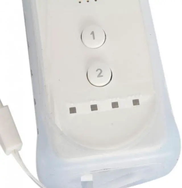 Alt view image 4 of 4 - Wireless Remote Controller + Silicone Case for Nintendo Wii - White (Althemax) - OEM