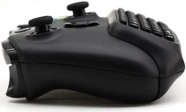 Alt view image 4 of 6 - New 2.4G Mini Wireless Chatpad Message Keyboard for Xbox One Controller - Black (Althemax)