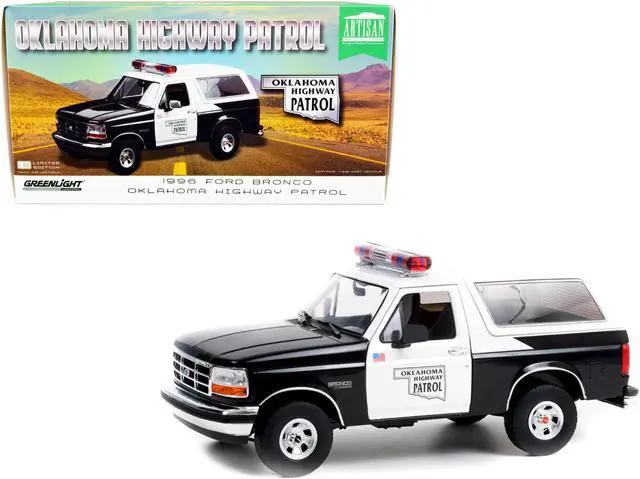 Alt view image 3 of 8 - 1996 Ford Bronco Police Black and White Oklahoma Highway Patrol "Artisan Collection" 1/18 Diecast Model Car by Greenlight