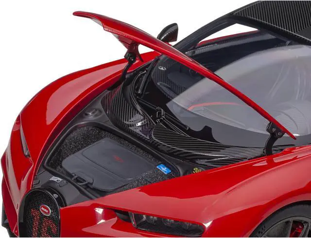 Alt view image 4 of 14 - 2019 Bugatti Chiron Sport Italian Red and Carbon Black 1/18 Model Car by Autoart