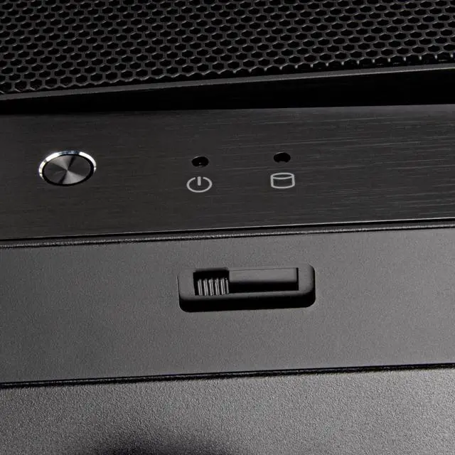 Alt view image 7 of 14 - Silverstone GD11 Ideal compact HTPC case with 240mm radiator support