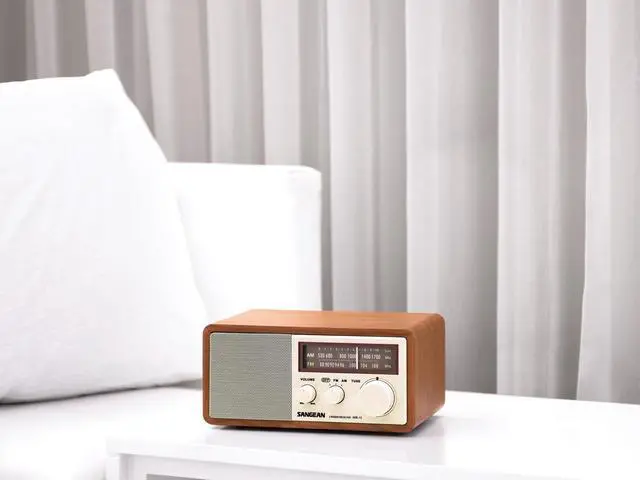 Alt view image 4 of 5 - Sangean WR11 Wood Cabinet AM/FM Table TOP Radio