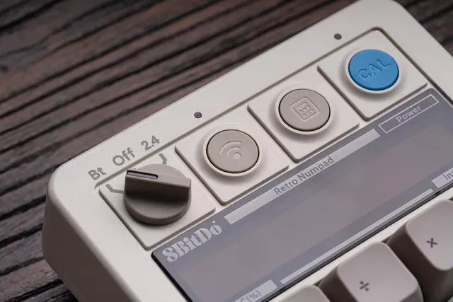 Alt view image 3 of 6 - 8BitDo Retro 18 Mechanical Numpad, Supports Calculator Mode, Bluetooth/2.4G/Wired Numpad for Windows and Android - M Edition