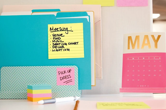 Alt view image 5 of 6 - Post-it Note Dispensers, 4 in. x 4 in.