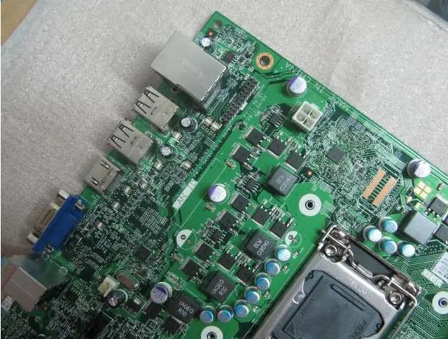 Alt view image 4 of 12 - Dell Optiplex 390 Motherboard Intel MIH61R M5DCD 0M5DCD