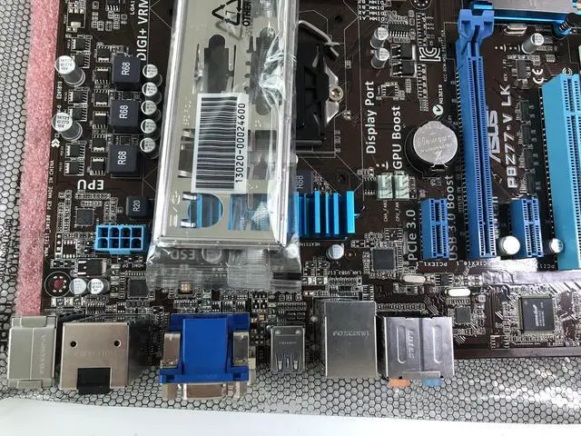 Alt view image 2 of 4 - DoDo DIY ASUS P8Z77-V LK LGA 1155 Intel Z77 HDMI SATA 6Gb/s USB 3.0 ATX Intel Motherboard with UEFI BIOS
