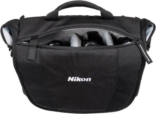 Alt view image 10 of 13 - Nikon Courier Bag #17007