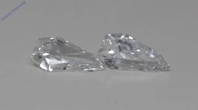 Main image of A Pair of Spade Cut Natural Mined Loose Diamonds (0.42 Ct,G Color,SI2 Clarity)