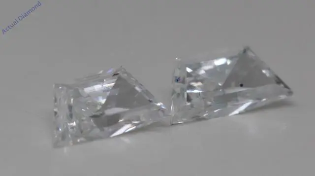 Alt view image 2 of 4 - A Pair of Trapezoid Cut Natural Mined Loose Diamonds (0.7 Ct,H Color,SI1 Clarity)