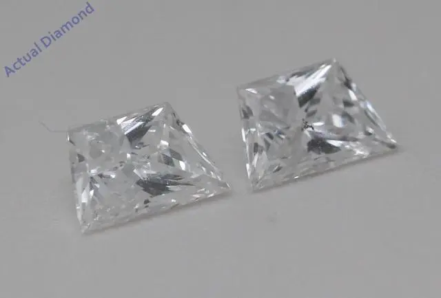 Alt view image 2 of 4 - A Pair of Trapezoid Cut Natural Mined Loose Diamonds (0.67 Ct,D-e Color,SI2-I1 Clarity)