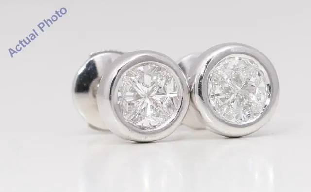 Alt view image 2 of 4 - 18k White Gold Princess Diamond Multi-Stone Invisible Setting Circle Shape Studs (0.78 Ct H VS Clarity)